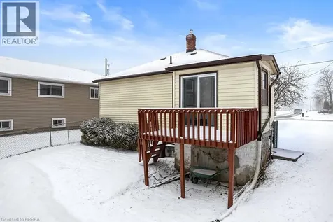 626 13th Avenue Hanover ON N4N 2X1