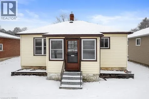 626 13th Avenue Hanover ON N4N 2X1
