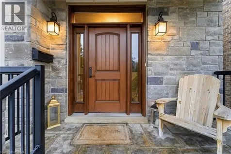 67 Alma Street Dundas ON L9H 2E3