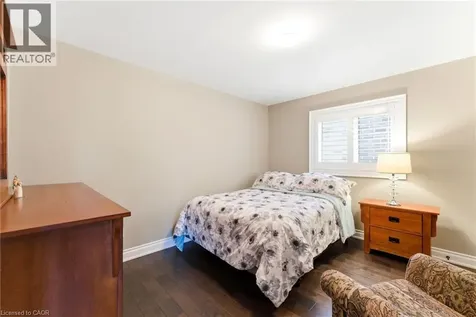 67 Alma Street Dundas ON L9H 2E3
