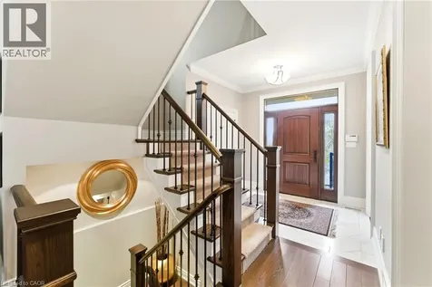67 Alma Street Dundas ON L9H 2E3