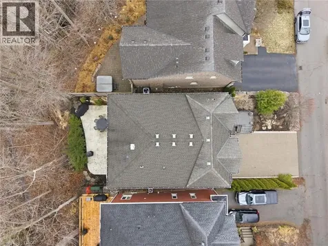 67 Alma Street Dundas ON L9H 2E3