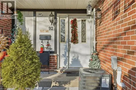 92 St. Andrews Drive Hamilton ON L8K 6H4