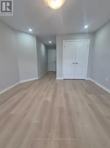 5 Gregory Avenue Collingwood ON L9Y 0Z5