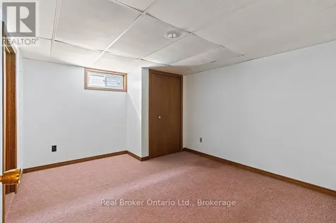 626 13th Avenue Hanover ON N4N 2X1