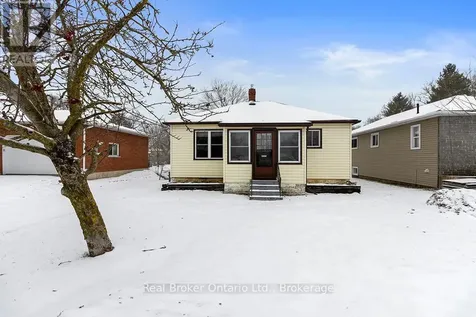 626 13th Avenue Hanover ON N4N 2X1