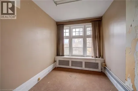 41 Wellington Street Brantford ON N3T 2L7