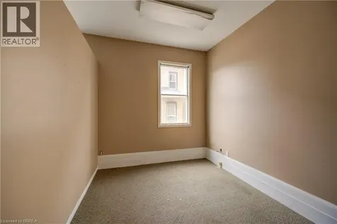 41 Wellington Street Brantford ON N3T 2L7