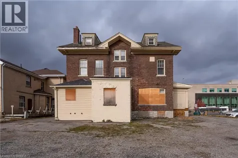 41 Wellington Street Brantford ON N3T 2L7