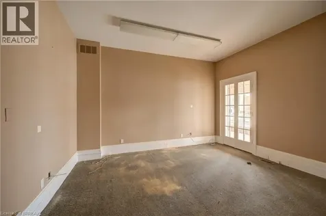 41 Wellington Street Brantford ON N3T 2L7