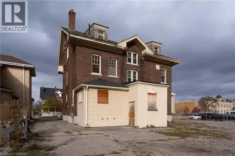 41 Wellington Street Brantford ON N3T 2L7