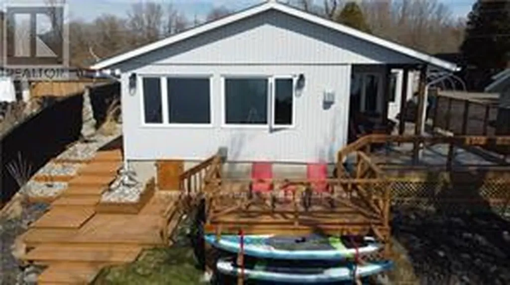 1529 Myers Point Road Augusta ON K0E 1T0