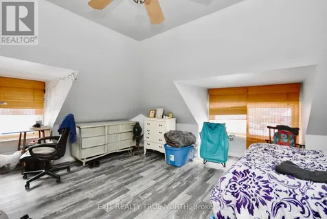 342 King Street Midland ON L4R 3M8