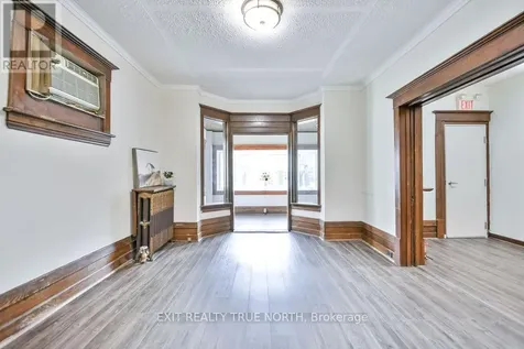 342 King Street Midland ON L4R 3M8