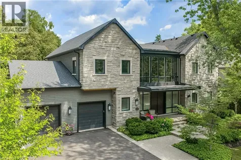 253 Rossmore Boulevard Burlington ON L7N 1R4