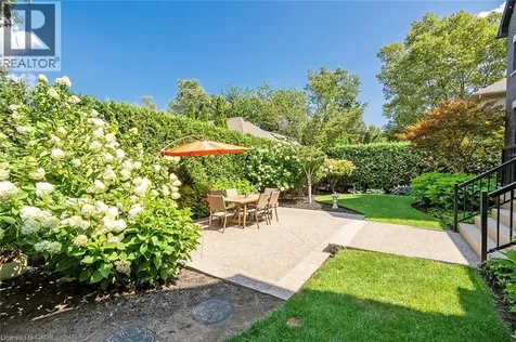 253 Rossmore Boulevard Burlington ON L7N 1R4