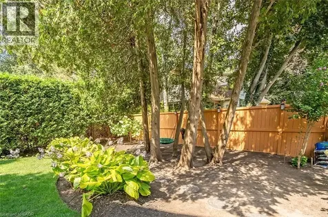 253 Rossmore Boulevard Burlington ON L7N 1R4