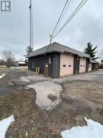 7010 Parkway Road Ottawa ON K4P 1A7