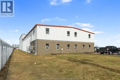 1976 Setterington Drive Kingsville ON N9Y 2E5