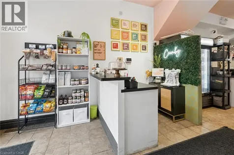 8 Regina Street Waterloo ON N2J 2Z8
