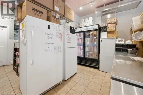 8 Regina Street Waterloo ON N2J 2Z8