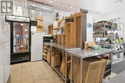 8 Regina Street North Waterloo ON N2J 2Z8