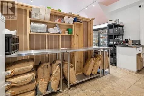8 Regina Street North Waterloo ON N2J 2Z8