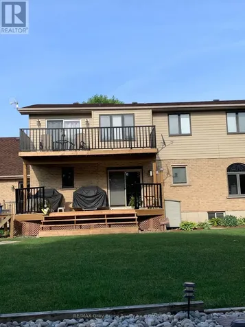 102 Mary Avenue West Georgian Bluffs ON N4K 5N5