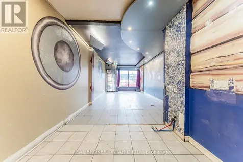 3212 Danforth Avenue Toronto (oakridge) ON M1L 1C1