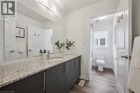 205 West Oak Trail Kitchener ON N2R 0R9