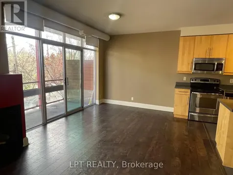 3 Claremont Drive Ottawa ON K1K 4J6