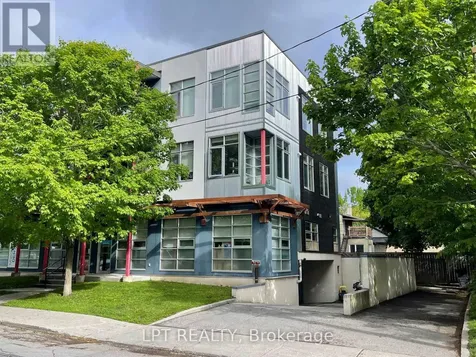 3 Claremont Drive Ottawa ON K1K 4J6