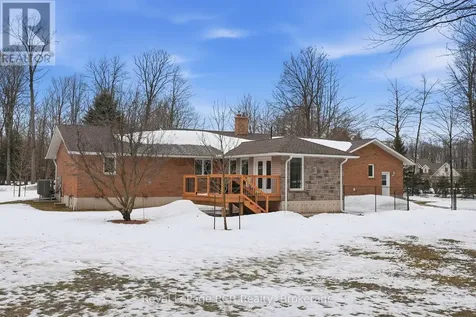3 Woodland Court South Bruce ON N0G 2V0