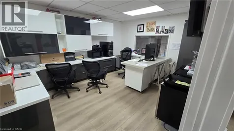 2172 Wyecroft Road Oakville ON L6L 6R1