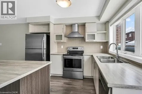457 Queen Mary Drive Brampton ON L7A 4L2