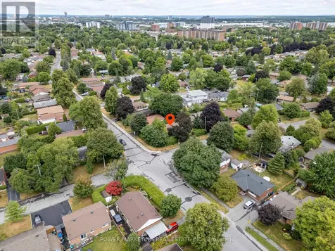 935 Goren Avenue Ottawa ON K1S 1N4