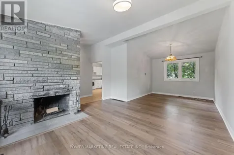 935 Goren Avenue Ottawa ON K1S 1N4