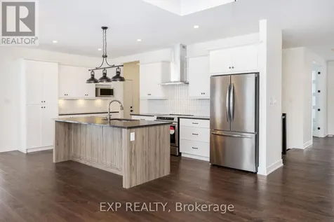 228 Trudeau Crescent Russell ON K4R 1E5