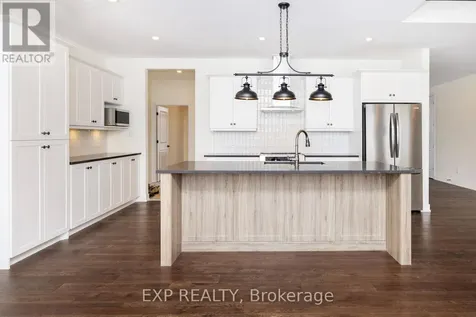 228 Trudeau Crescent Russell ON K4R 1E5