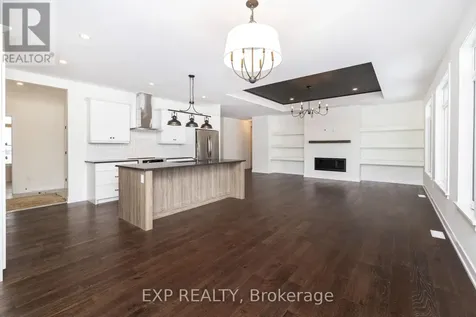 228 Trudeau Crescent Russell ON K4R 1E5