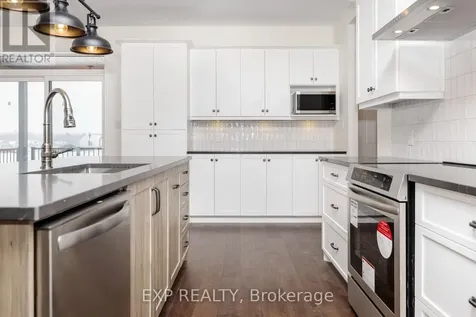 228 Trudeau Crescent Russell ON K4R 1E5