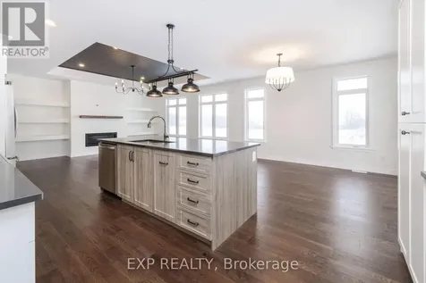 228 Trudeau Crescent Russell ON K4R 1E5