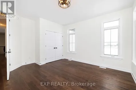 228 Trudeau Crescent Russell ON K4R 1E5