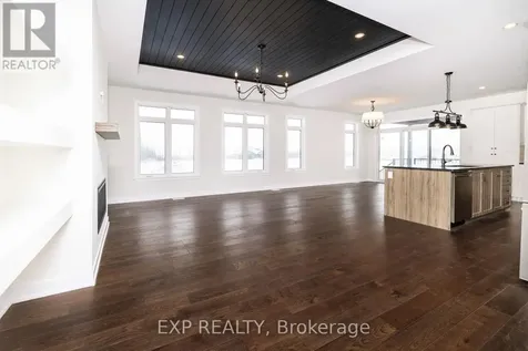 228 Trudeau Crescent Russell ON K4R 1E5