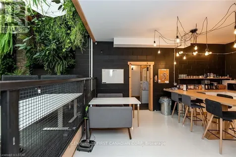 28 Princess Avenue St. Thomas ON N5R 3V4