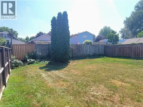 6554 Harper Drive Niagara Falls ON L2E 7K6