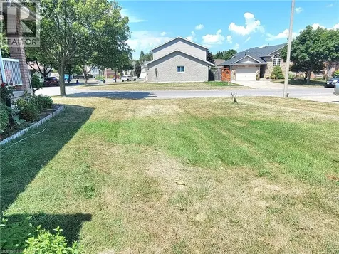 6554 Harper Drive Niagara Falls ON L2E 7K6