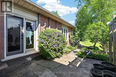 2-28 Reddington Drive Caledon ON L7E 0E4
