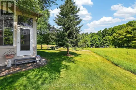 2-28 Reddington Drive Caledon ON L7E 0E4