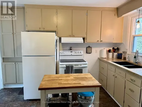 501 Napier Street Brockton ON N0G 2V0